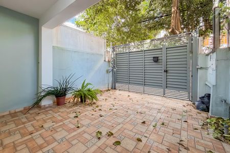 Casa para alugar com 100m², 5 quartos e 1 vaga Casa para alugar com 100m², 5 quartos e 1 vagaGaragem