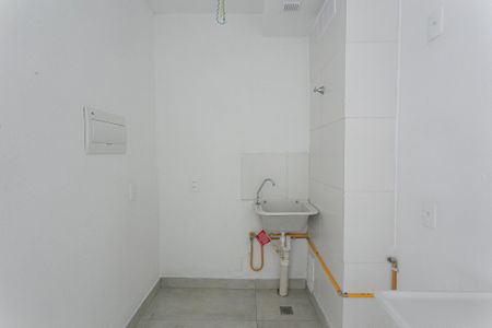 Apartamento para alugar com 34m², 2 quartos e sem vaga Apartamento para alugar com 34m², 2 quartos e sem vagaÁrea de Serviço