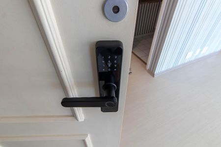 Apartamento à venda com 135m², 3 quartos e 3 vagasFECHADURA ELETRÔNICA