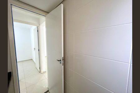 Apartamento para alugar com 47m², 2 quartos e 1 vagaBanheiro 