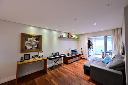 Apartamento à venda com 115m², 3 quartos e 2 vagasSala