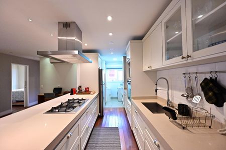 Apartamento à venda com 115m², 3 quartos e 2 vagasCozinha