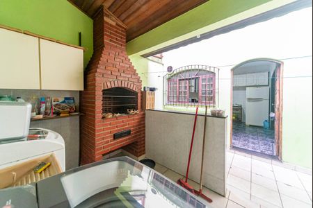 Casa à venda com 191m², 3 quartos e 5 vagasÁrea de Serviço e Churrasqueira 