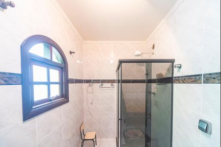 Casa à venda com 191m², 3 quartos e 5 vagasBanheiro 