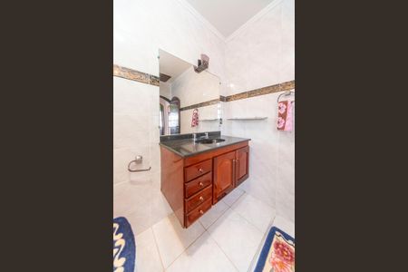 Casa à venda com 191m², 3 quartos e 5 vagasBanheiro 