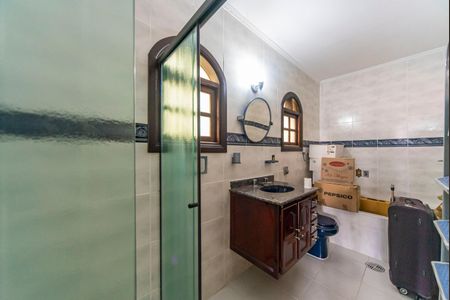 Casa à venda com 191m², 3 quartos e 5 vagasBanheiro do Quarto 3