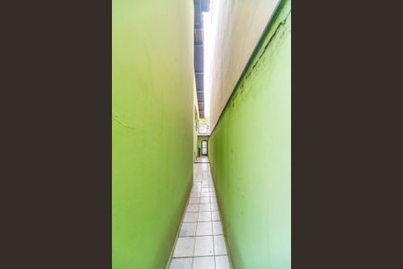 Casa à venda com 191m², 3 quartos e 5 vagasCorredor Externo