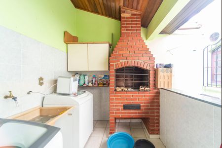 Casa à venda com 191m², 3 quartos e 5 vagasÁrea de Serviço e Churrasqueira 