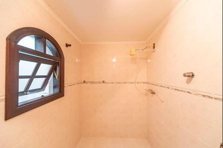 Casa à venda com 191m², 3 quartos e 5 vagasBanheiro Térreo