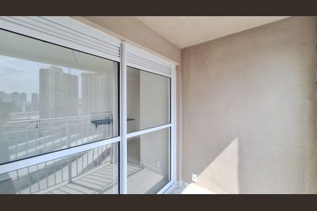 Varanda  de apartamento à venda com 2 quartos, 34m² em Parque Industrial Tomas Edson, São Paulo