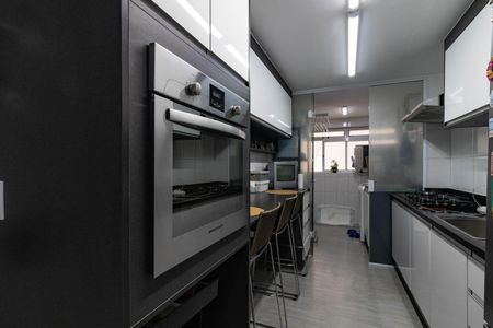 Apartamento à venda com 96m², 2 quartos e 2 vagasCozinha