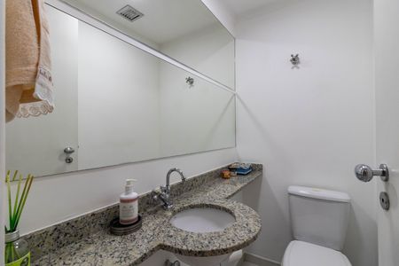 Apartamento à venda com 96m², 2 quartos e 2 vagasLavabo