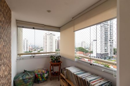 Apartamento à venda com 96m², 2 quartos e 2 vagasSala