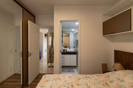Apartamento à venda com 96m², 2 quartos e 2 vagasSuíte
