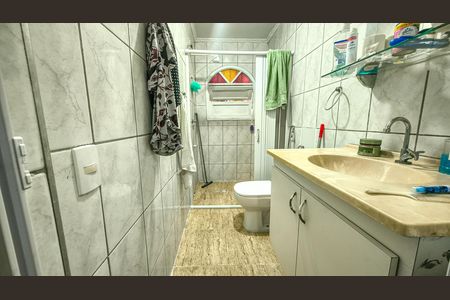 Banheiro de casa para alugar com 1 quarto, 80m² em Vila Progresso (zona Sul), São Paulo