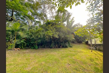 Casa para alugar com 2000m², 2 quartos e 15 vagasQuintal