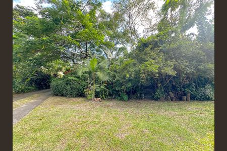 Casa para alugar com 2000m², 2 quartos e 15 vagasQuintal