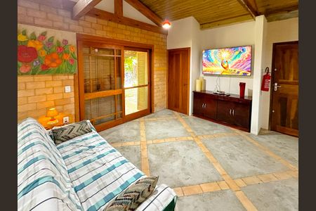 Casa para alugar com 2000m², 2 quartos e 15 vagasSala de TV