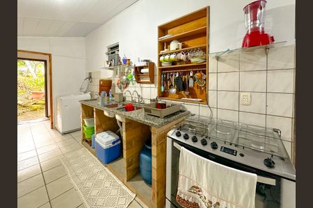 Casa para alugar com 2000m², 2 quartos e 15 vagasCozinha