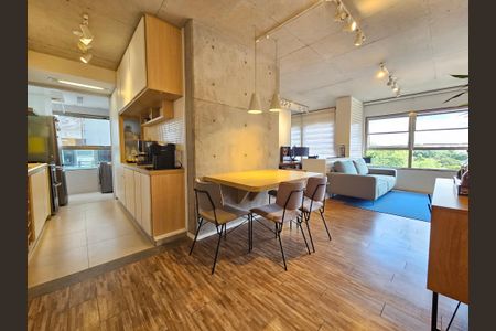 Sala/Cozinha de apartamento para alugar com 1 quarto, 70m² em Jardim das Acacias, São Paulo