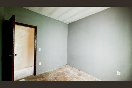 Casa à venda com 312m², 3 quartos e 2 vagasQuarto 3