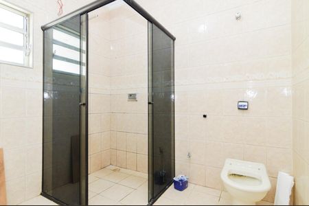 Casa à venda com 312m², 4 quartos e 2 vagasBanheiro da Suíte