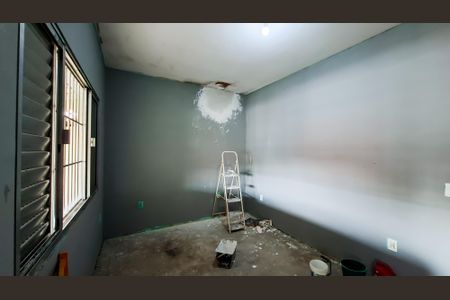 Casa à venda com 312m², 3 quartos e 2 vagasQuarto 4