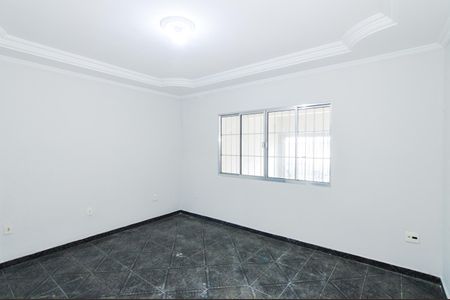 Casa à venda com 312m², 4 quartos e 2 vagasSala