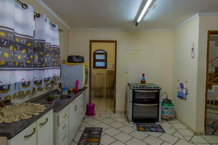 Casa para alugar com 340m², 3 quartos e 10 vagasCozinha