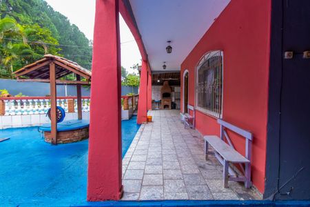 Casa para alugar com 340m², 3 quartos e 10 vagasQuintal