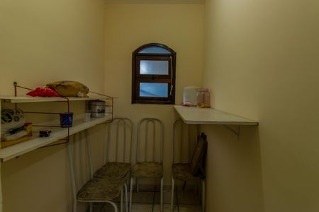 Casa para alugar com 340m², 3 quartos e 10 vagasDespensa