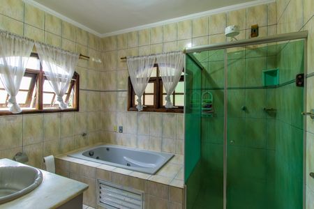 Casa para alugar com 340m², 3 quartos e 10 vagasBanheiro do Quarto 3 - Suíte Master