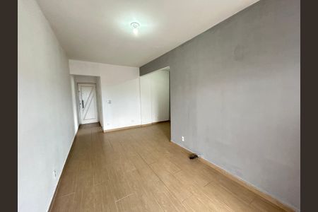 Apartamento para alugar com 63m², 2 quartos e 1 vagaSala