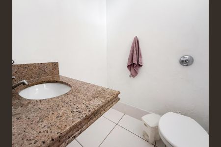 Casa à venda com 200m², 3 quartos e 2 vagas