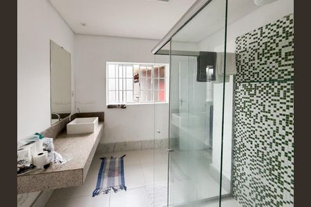 Casa à venda com 200m², 3 quartos e 2 vagas