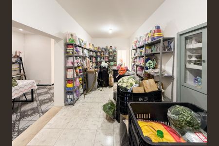 Casa à venda com 200m², 3 quartos e 2 vagas