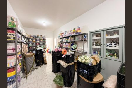 Casa à venda com 200m², 3 quartos e 2 vagas