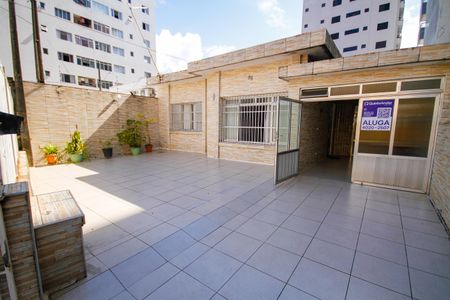 Fachada de casa para alugar com 2 quartos, 100m² em Vila Caiçara, Praia Grande