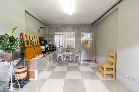 Casa para alugar com 68m², 2 quartos e 1 vaga Casa para alugar com 68m², 2 quartos e 1 vagaGaragem