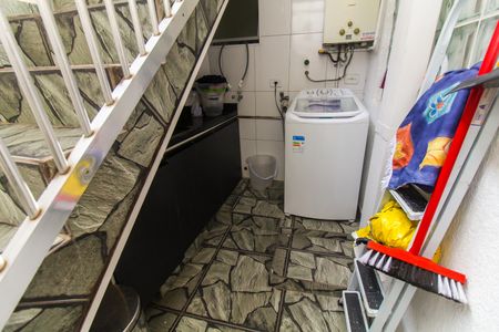 Casa para alugar com 68m², 2 quartos e 1 vaga Casa para alugar com 68m², 2 quartos e 1 vagaÁrea de Serviço