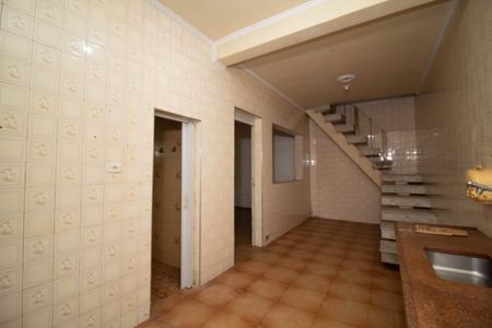 Cozinha de casa para alugar com 1 quarto, 80m² em Jardim Almeida Prado, Guarulhos