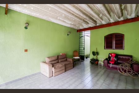 Casa à venda com 142m², 3 quartos e 2 vagasGaragem