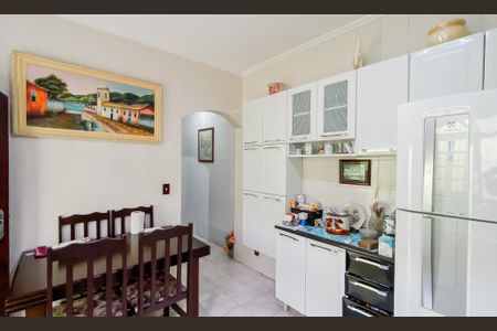 Casa à venda com 142m², 3 quartos e 2 vagasCozinha