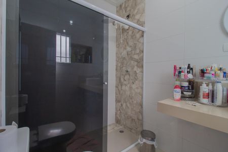 Casa para alugar com 200m², 3 quartos e 3 vagasBanheiro suíte