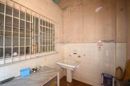 Casa para alugar com 100m², 2 quartos e 2 vagasÁrea de Serviço