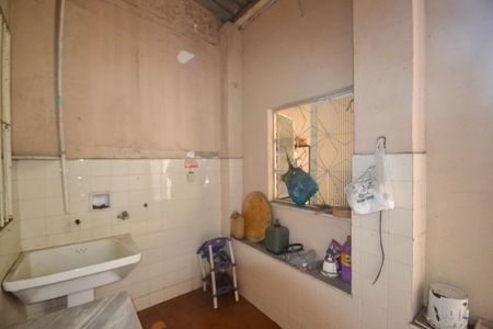 Casa para alugar com 100m², 2 quartos e 2 vagasÁrea de Serviço