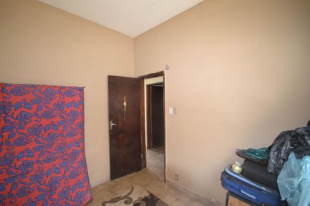 Casa para alugar com 100m², 2 quartos e 2 vagasQuarto 2