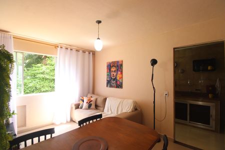 Sala de apartamento para alugar com 2 quartos, 45m² em Taquara, Rio de Janeiro