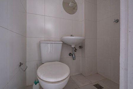 Apartamento à venda com 160m², 3 quartos e 1 vagaÁrea de Serviço - Banheiro