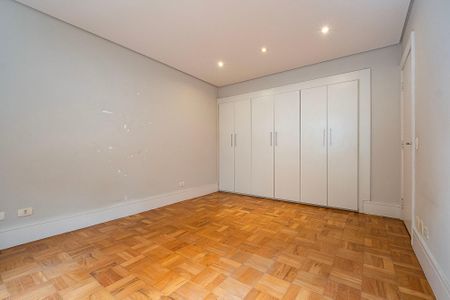 Apartamento à venda com 160m², 3 quartos e 1 vagaQuarto 2